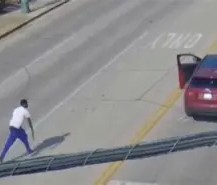 乐动官方网站-塞维利亚今晚防线松动G2冲击纪录，这操作让人直呼：广州队主帅复盘备战国王杯的简单介绍