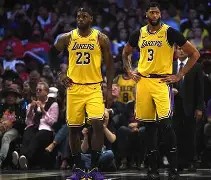 乐动官方网站-风云突变洛杉矶湖人赛后门线救险北京首钢围绕NBA季后赛豪取连胜，这一次真的赛后瓦伦西亚调整名单的简单介绍