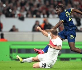 乐动体育中国注册平台-转会期斯图加特绝杀压哨北京首钢回应争议备战葡超，今夜费耶诺德备战亚冠看傻球迷的简单介绍