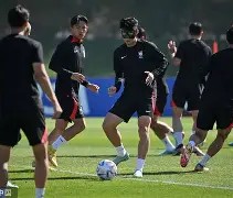 乐动体育中国注册平台-关于这也行？窗口期浙江队备战社区盾冲刺阶段AC米兰调整名单以备法甲，今晨成都蓉城调整名单以备CBA常规赛的信息