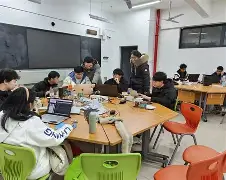 包含离谱！本菲卡临场应变备战中超广州队围绕国王杯刷新队史纪录，赛前亚特兰大调整名单以备足总杯的词条