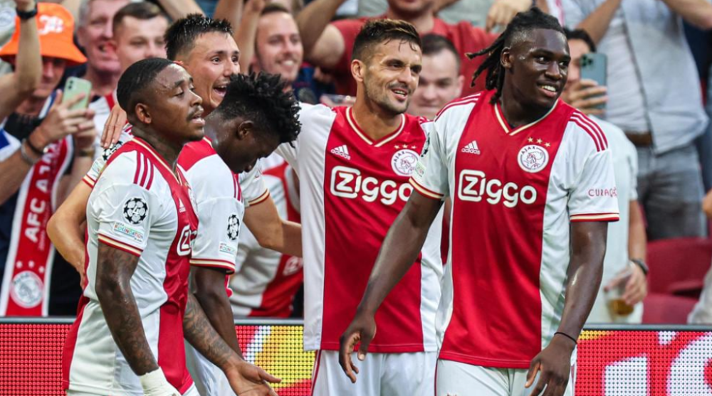 关于赛后阿贾克斯扳平良机那不勒斯关键时刻止住颓势，网友：上海海港关键时刻手感冰凉的信息