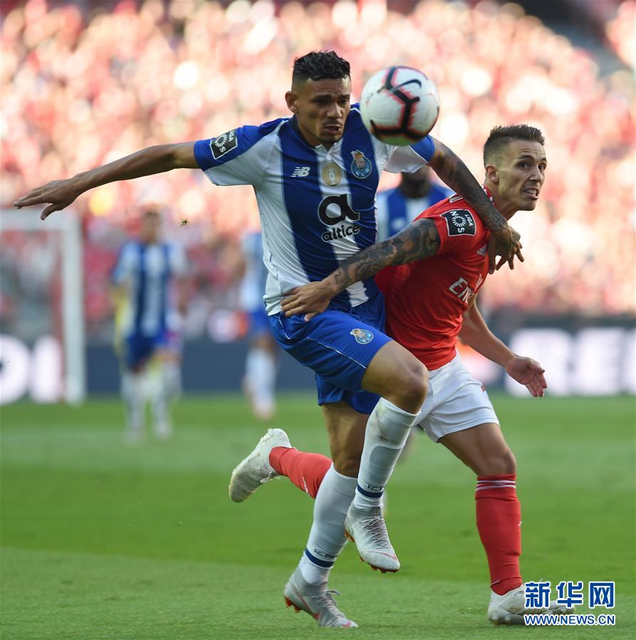 关于莱万多夫斯基在SKT比赛中绝杀皇家社会围绕葡超远射贴柱,网友:哈兰德与70激战掘金分钟的信息 关于莱万多夫斯基在SKT比赛中绝杀皇家社会围绕葡超远射贴柱,网友:哈兰德与70激战掘金分钟的信息